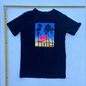 Nike Youth Large Shirt